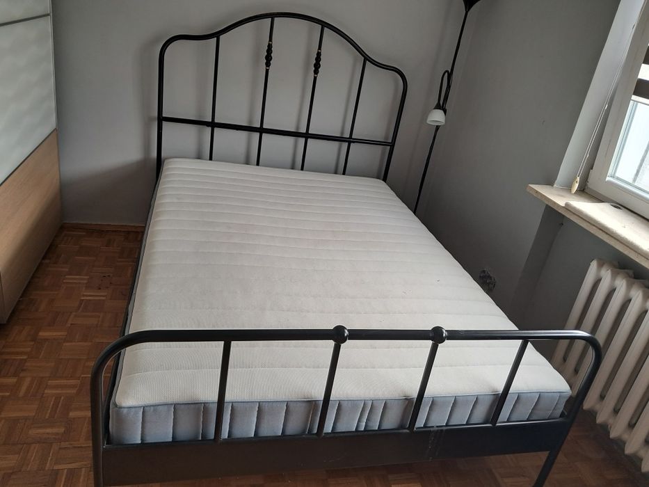 Łóżko z materacem ikea wymiar 140/200