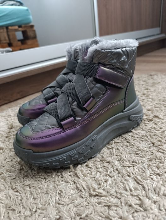 Buty damskie zimowe ocieplane