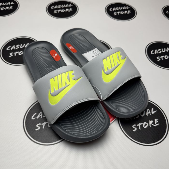 ОРИГІНАЛ Чоловічі Тапочки Nike 42.5 CN9675-011 з США Тапки Шлепки