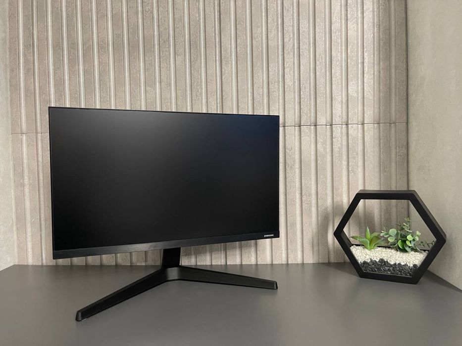 Ігровий 75 гц стильний монітор Samsung 24 дюйми