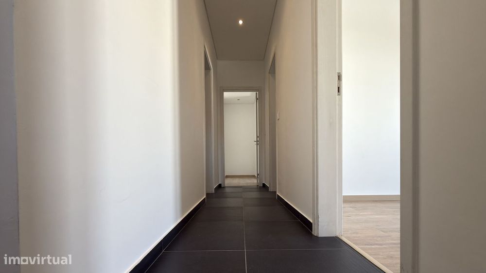 Apartamento T3 totalmente renovado em Pinhal Novo