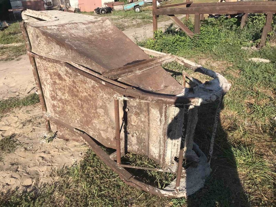 Баня для бетона «Туфелька»,бункер