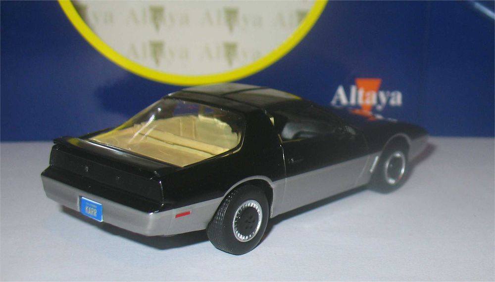 K.A.R.R. - Knight Automated Roving Robot - Knight Rider (Pontiac)