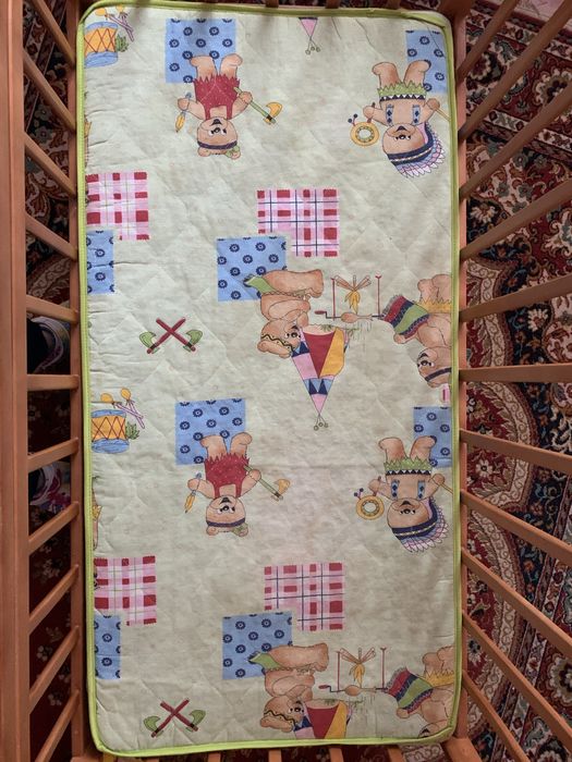 Дитяче ліжко 120/60 з матрасом