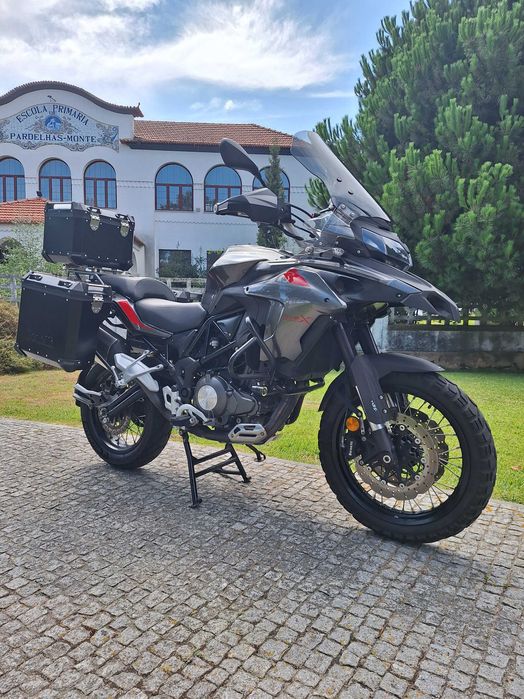 Benelli TRK 502X