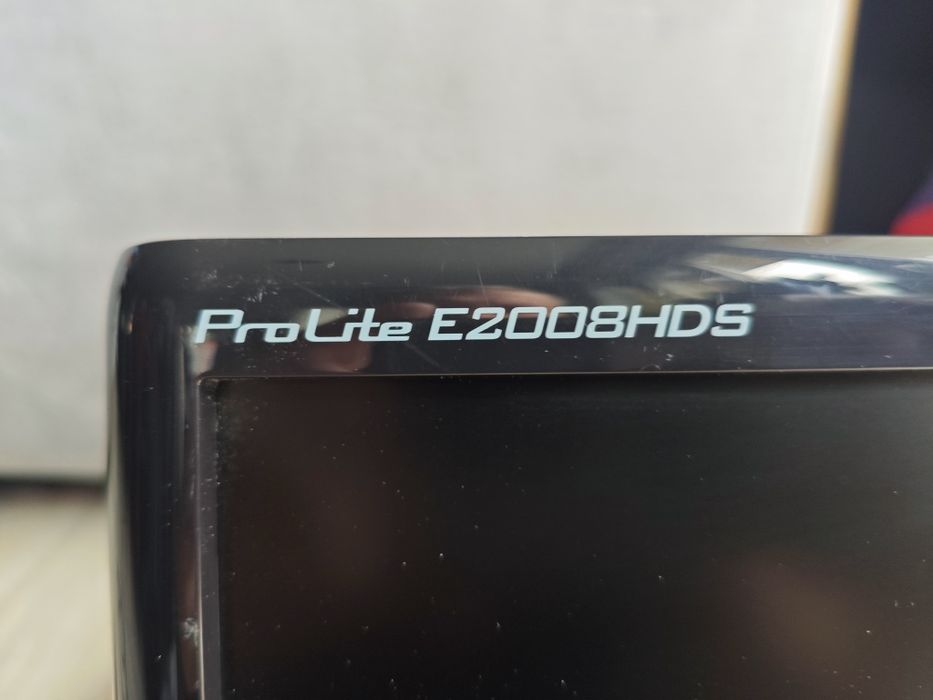 Monitor iiyama prolite e2008hds