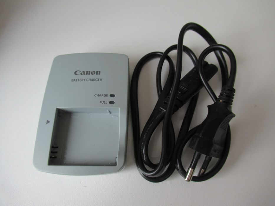 Canon PowerShot SX530 HS (Preto) c/Cartão SDHC SANDISK 8GB e BOLSA