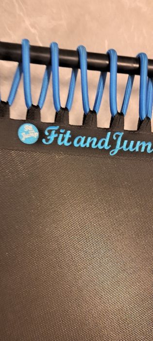 Trampolina fit and jump