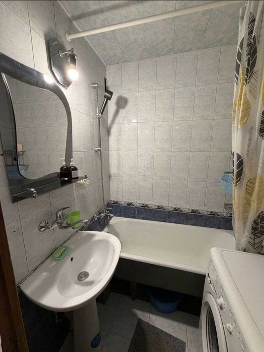 Продам 3-х кім кв Королева /Таірово /пл Незалежності
