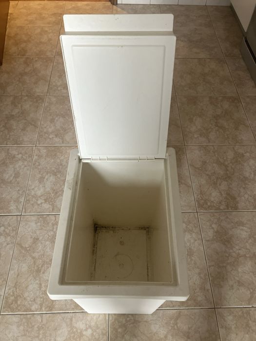 Caixote do lixo IKEA