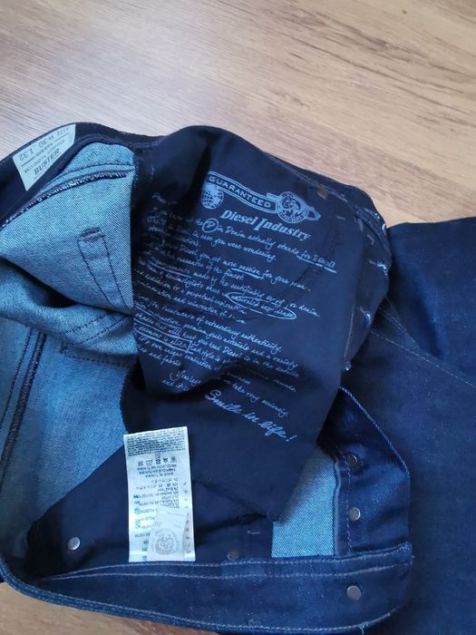 Diesel Buster Regular Slim Tapered W30 L32 spodnie jeansowe jeansy