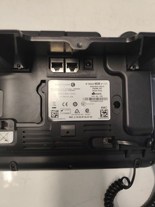 Telefone IP Alcatel-Lucent IP Touch 4038 em bom estado.