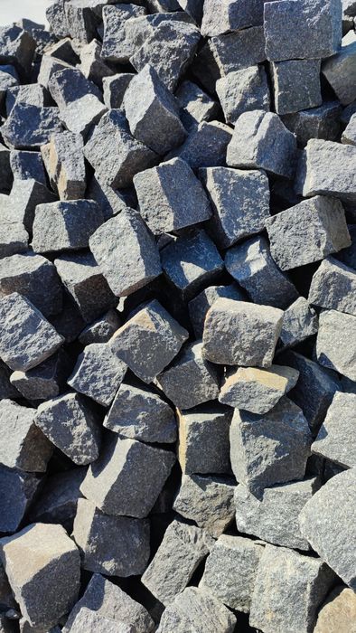 Czarna kostka granitowa Szwed.