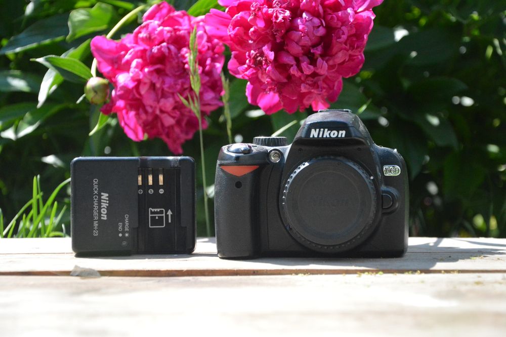nikon d60 - купить цифровые фотоаппараты - Цена на OLX.ua