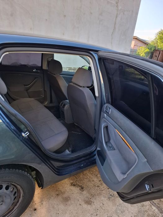 Volkswagen golf 5