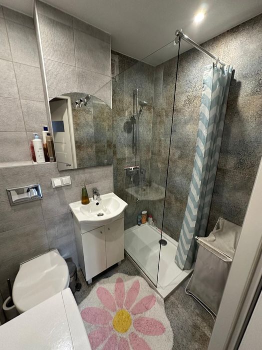 Rezerwacja Mieszkanie  śródmieście żelazna dwa pokoje plus kuchnia