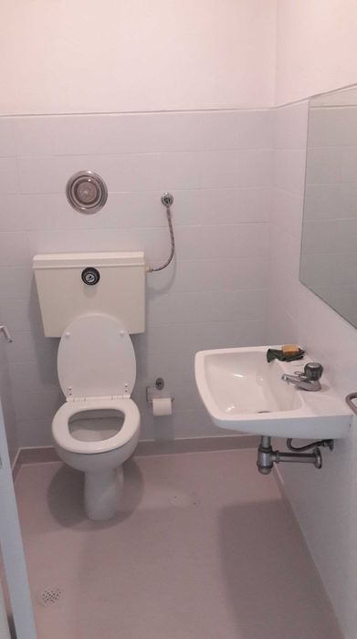 Vendo loja com 92m2 ideal para investidor