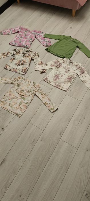 Bluzki dla dziewczynki rozm.104