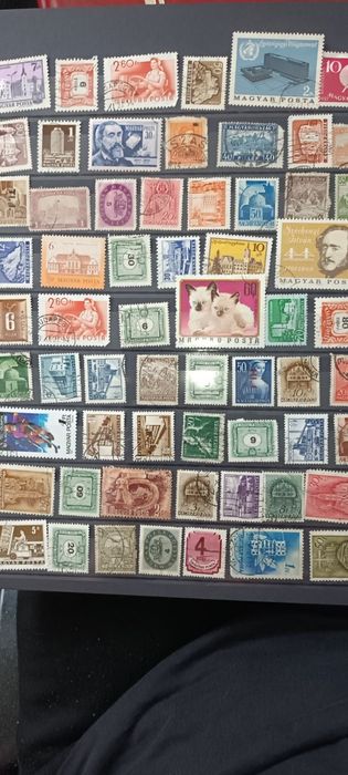 Альбом с марками. 16 страницы
