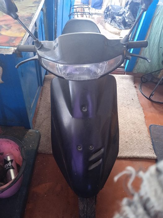 Продам скутер срочно всі питання по телефону не заводиться