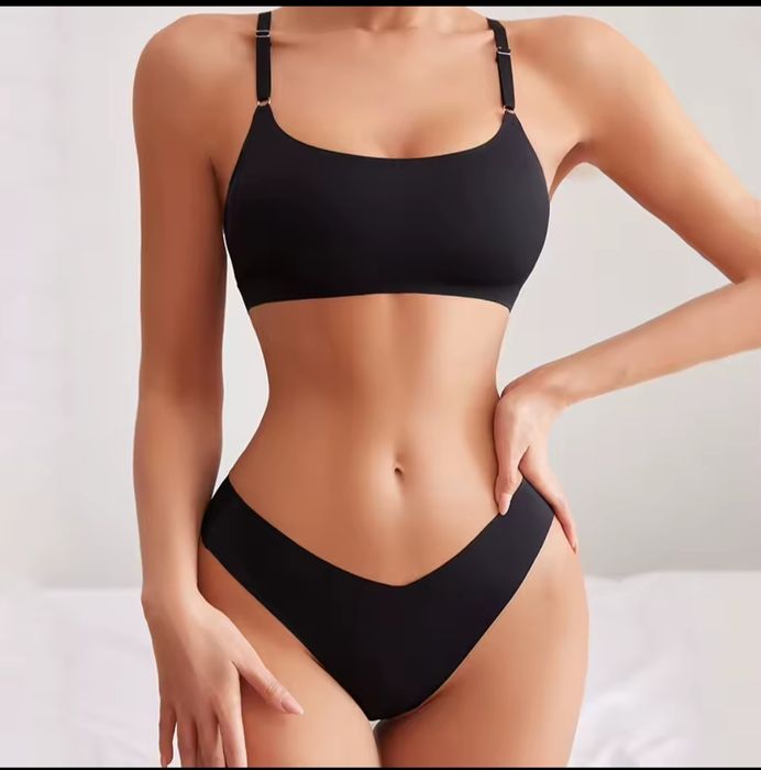 Комплект жіночої білизни