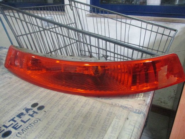 Pisca frente esquerdo RENAULT Trafic II (FL)