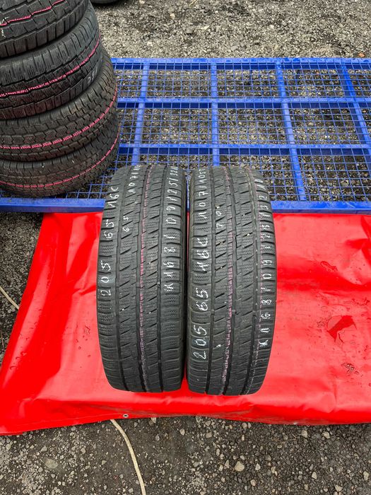 2 opony 205/65R16 C Barum Snovanis