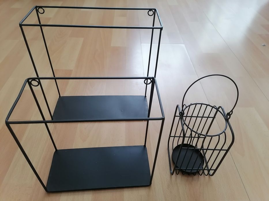 Półki metalowe scienne