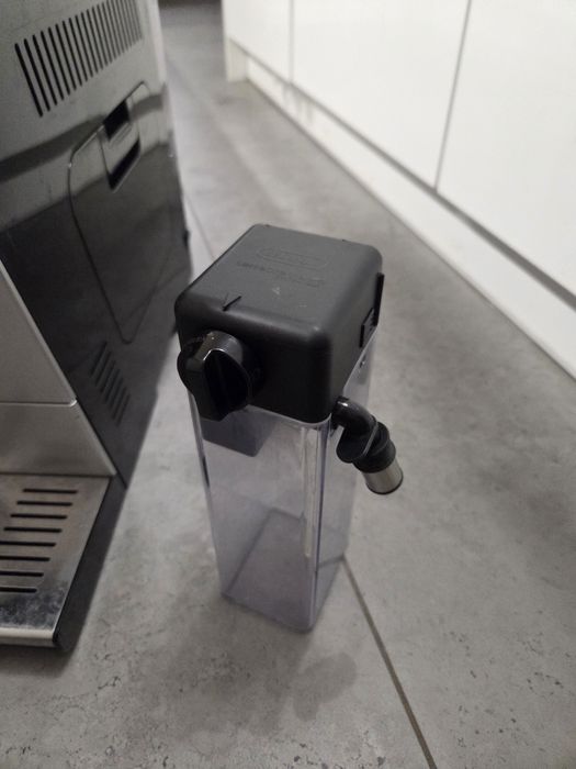 DeLonghi Autentica Cappuccino ETAM 29.660.SB