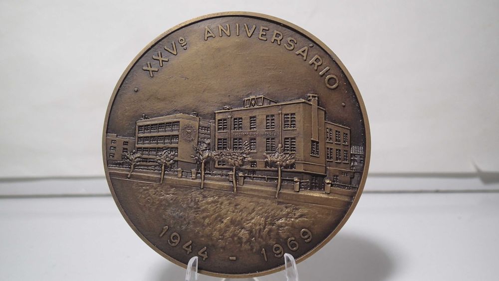 Medalha de Bronze dos Laboratórios Vitória