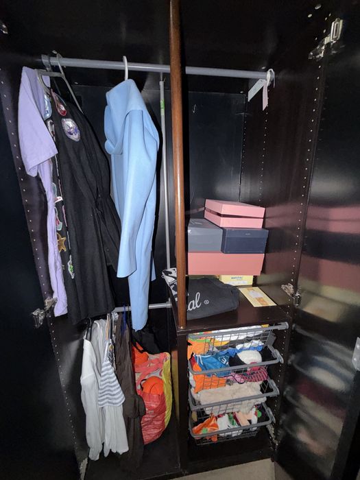 Guarda roupa ikea preto