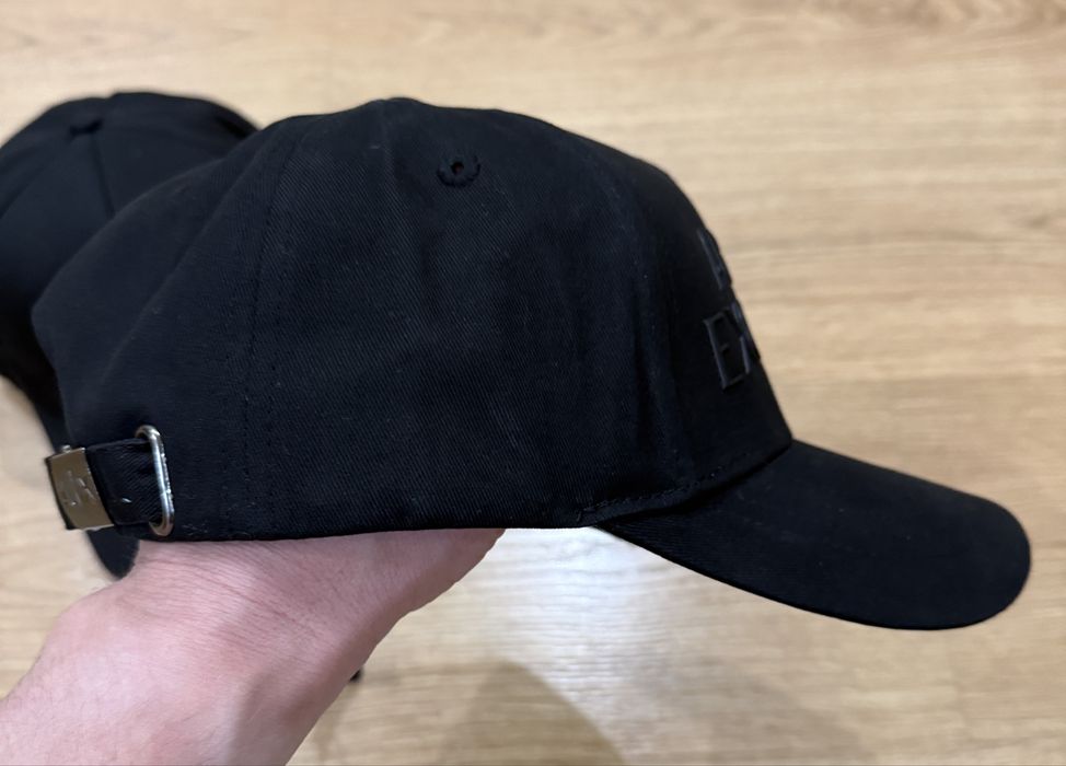 Кепка Armani Розпродаж