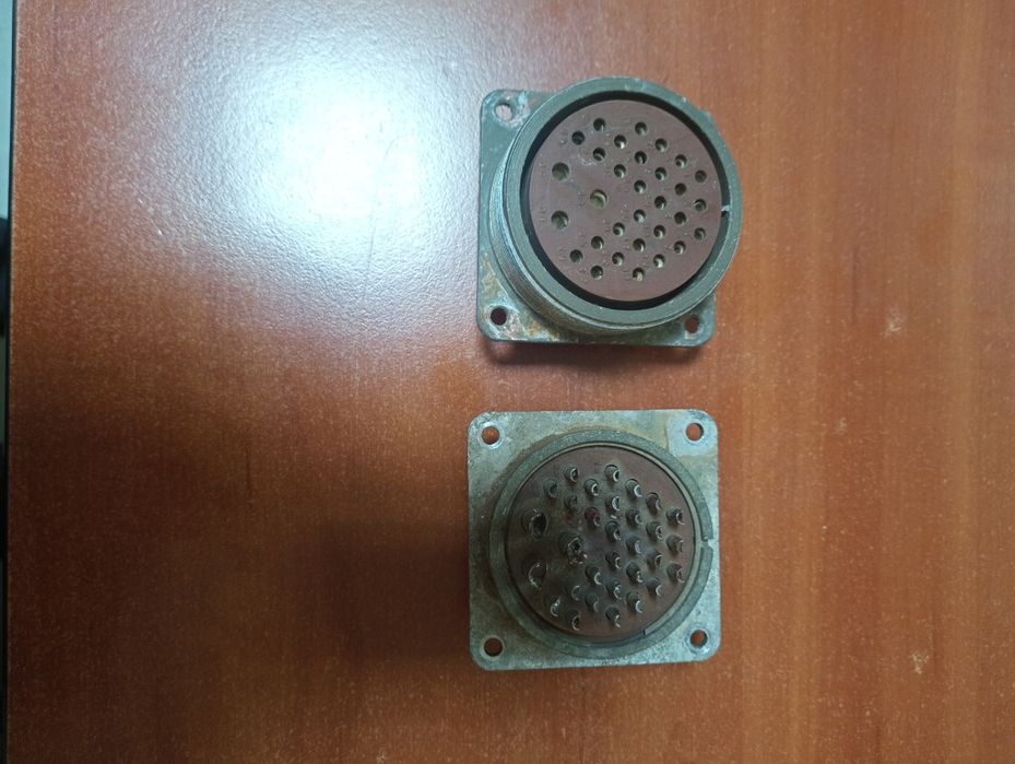 Разъемы (соединители) 2РМ24Б19Г1В1, разъем (п/м) ШР55П35НШ3 (б/у)