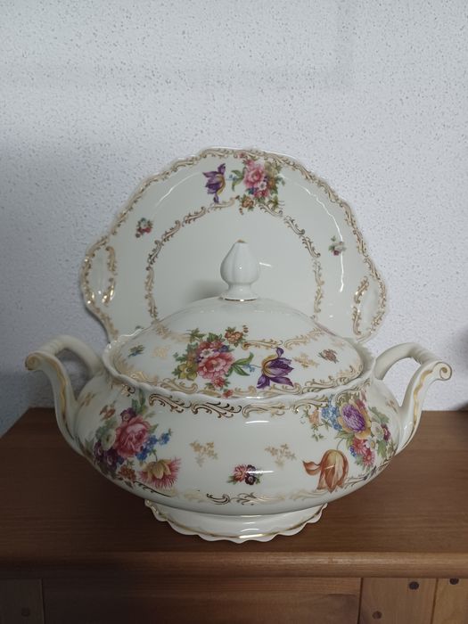 Limoges Porcelain Terrine Set with Floral Plate