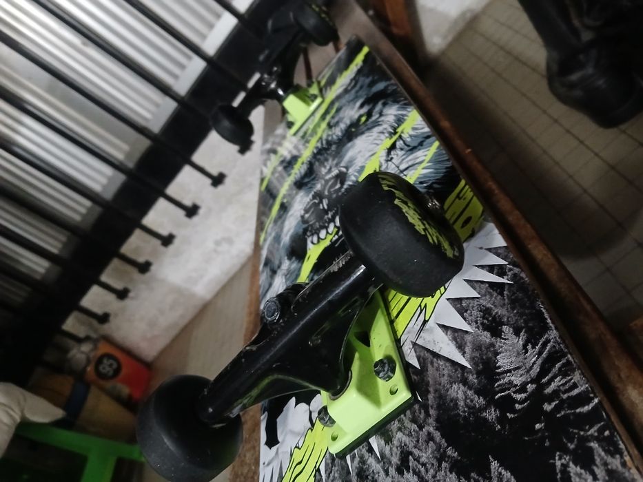 Skate street usado em bom estado