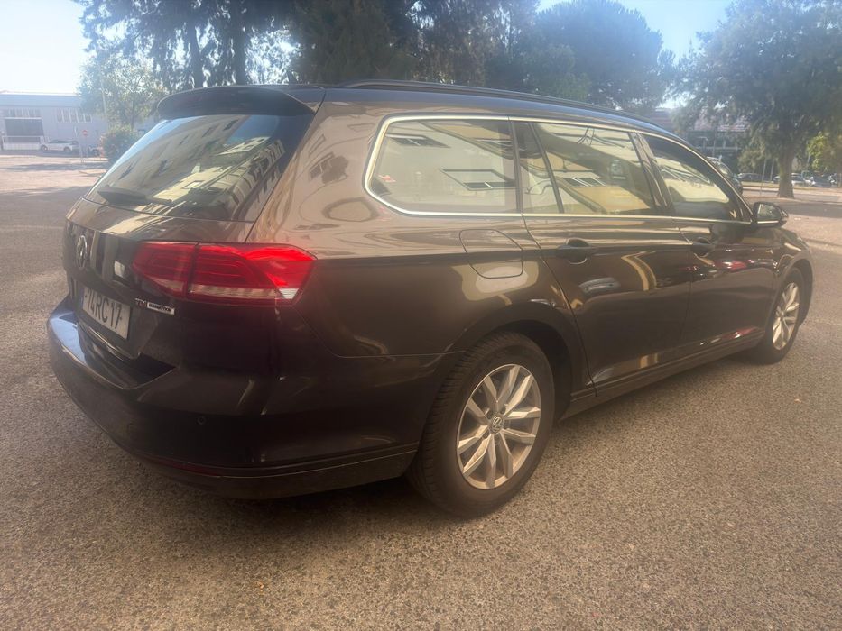 Vw passat VARIANT 1.6 TDI 2016 — photo 2