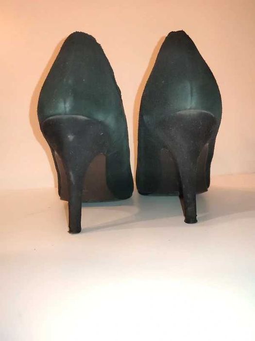 Szpilki zamszowe New Look, czarne, r. 37.5, stan bdb