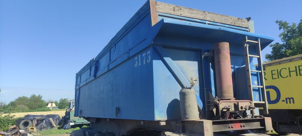 Причіп самосвал продам.
