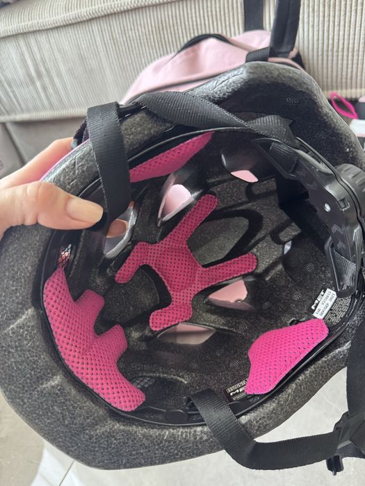 Комплект: ролики Rollerblade 33-36,5, захист, шолом, сумка