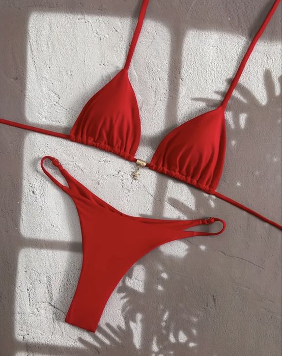 Купальник, червоний купальник