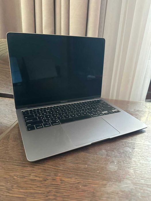 MacBook Air 13” (2020) Space Gray | Intel Core i5 | 16/256 GB