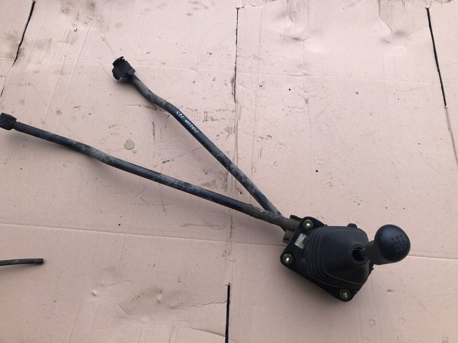 Ричаги передні mazda 323f Ba мазда 323ф Ва