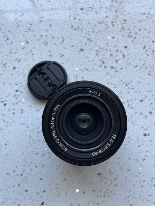 SONY FE 28-60 mm F/4-5.6