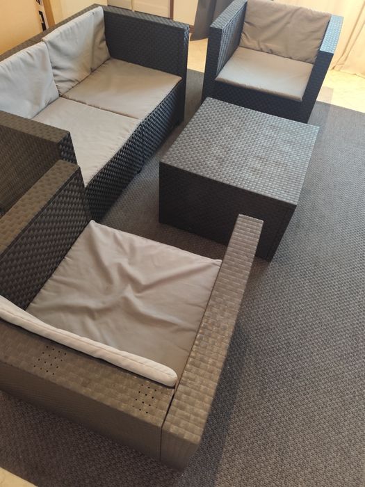Conjunto de Sofá com almofadas