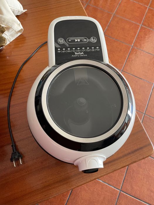Fritadeira sem Óleo TEFAL AirFryer Actifry Genius 3L - Branco