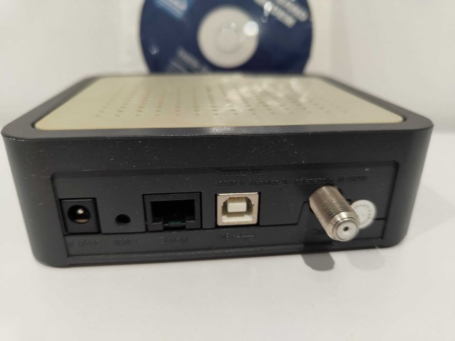 Thomson TCM425 Cable Modem64551344612610121