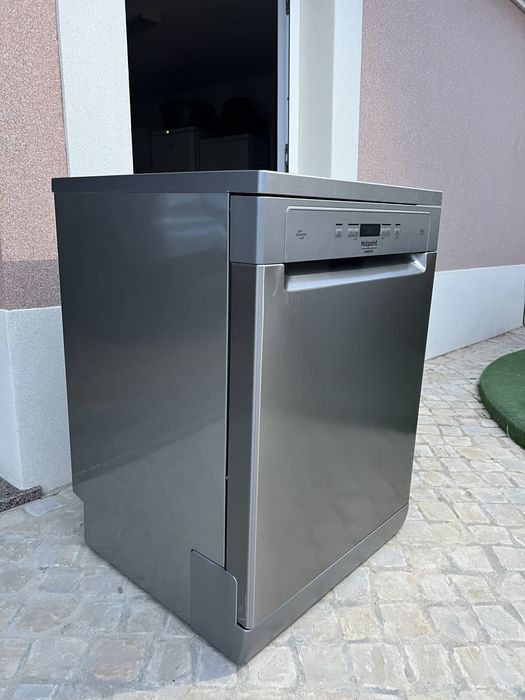 Máquina Lavar Loiça