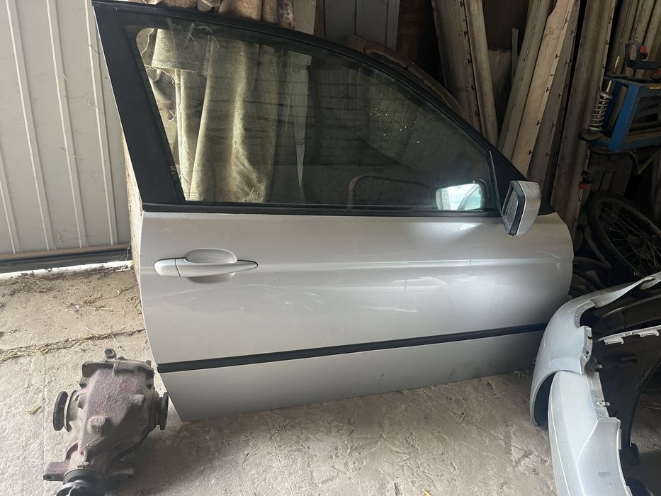 Drzwi prawe BMW E46 Compact