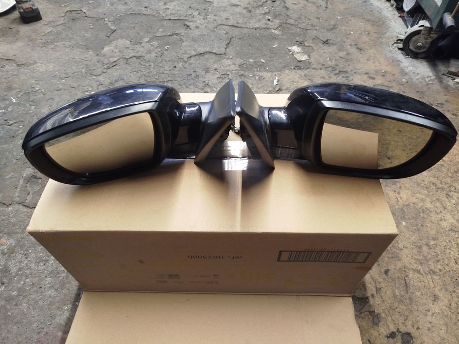 Hyundai ix35 PAE lusterko lewe prawe 8 pin ładne do założenia