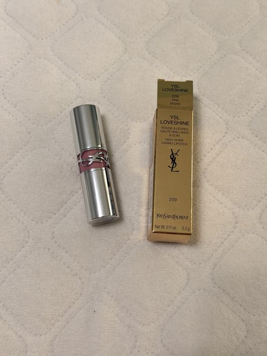 Помада Yves Saint Laurent Loveshine 209